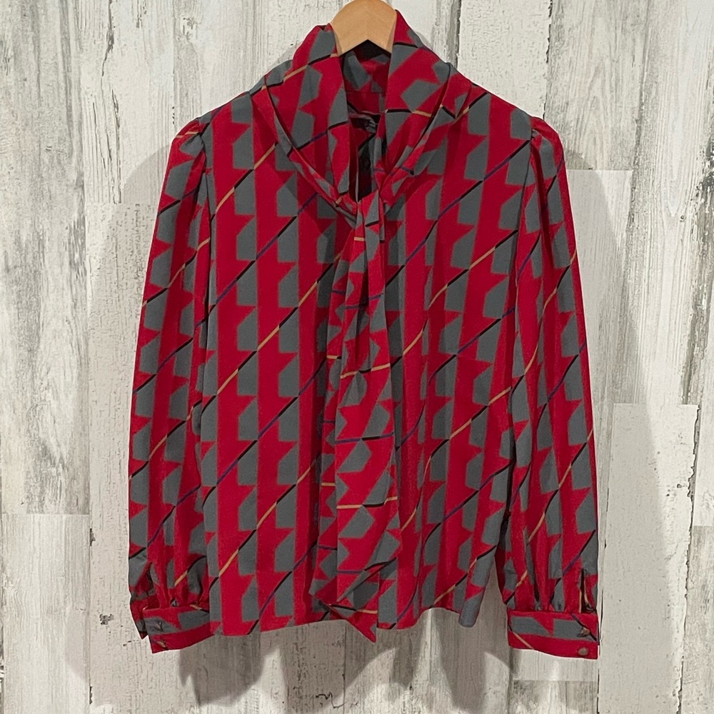 SASSON Vintage Gray and Red Tie Blouse Size 8